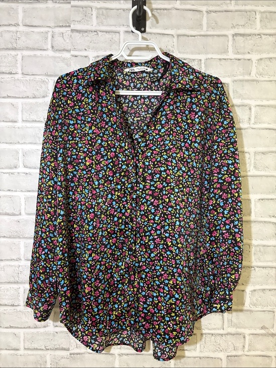 Zara Tops - Zara Black Multicolor Floral Button-Down Shirt, medium